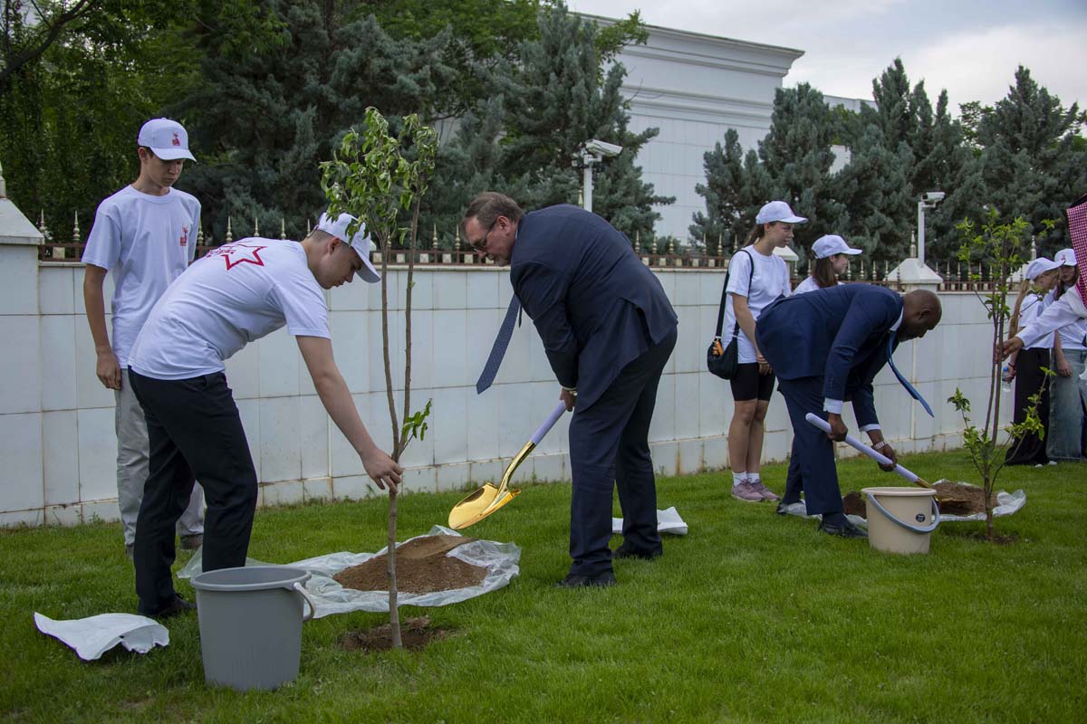 В Ашхабаде появилась Аллея в память о героях войны